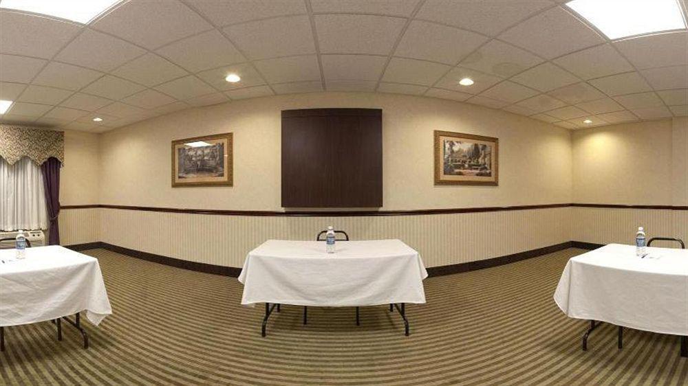 Holiday Inn Express Hotel & Suites Circleville By Ihg Buitenkant foto