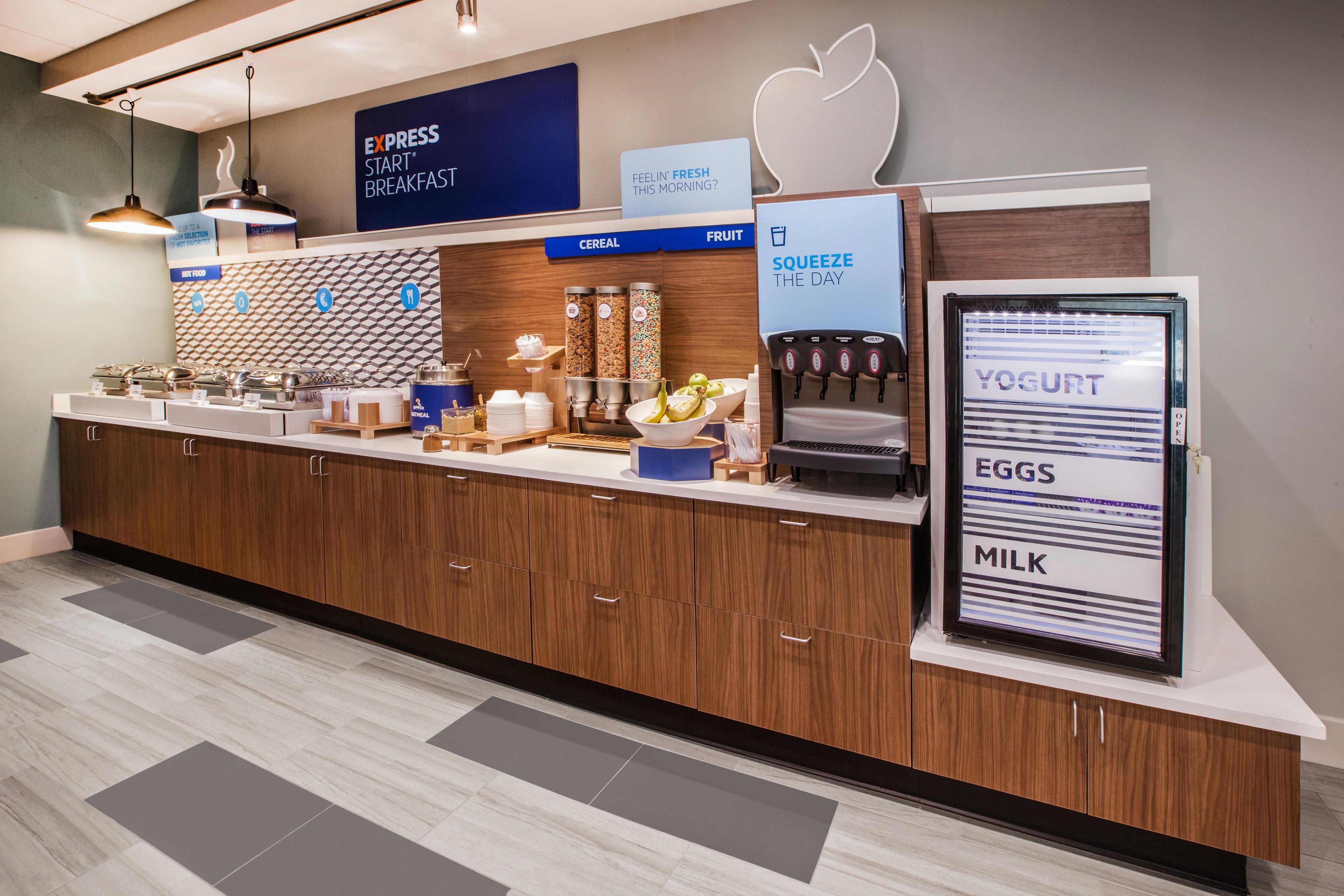 Holiday Inn Express Hotel & Suites Circleville By Ihg Buitenkant foto