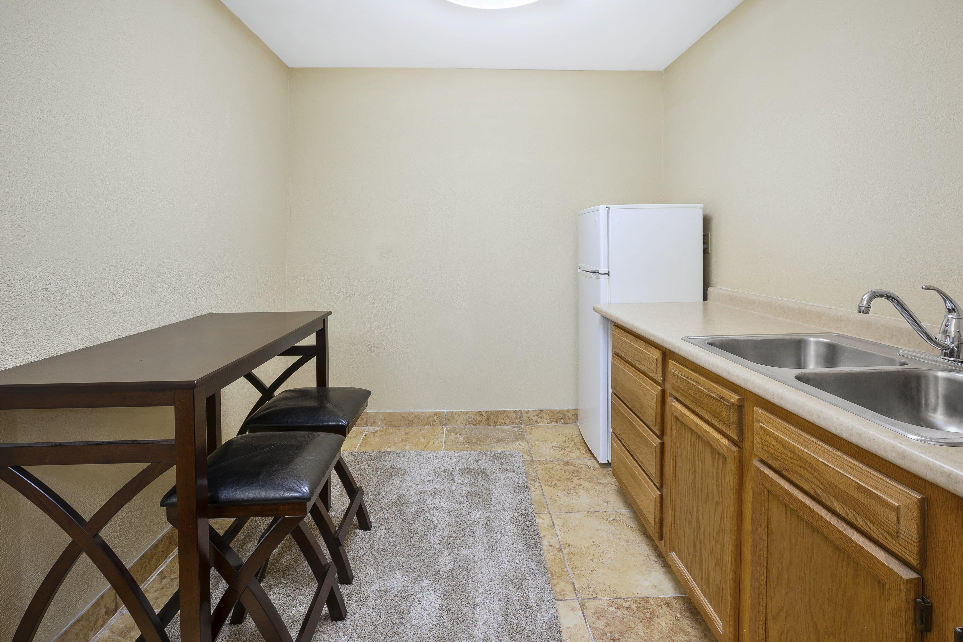 Holiday Inn Express Hotel & Suites Circleville By Ihg Buitenkant foto
