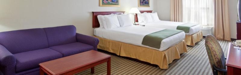 Holiday Inn Express Hotel & Suites Circleville By Ihg Buitenkant foto