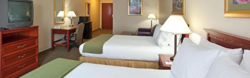 Holiday Inn Express Hotel & Suites Circleville By Ihg Buitenkant foto